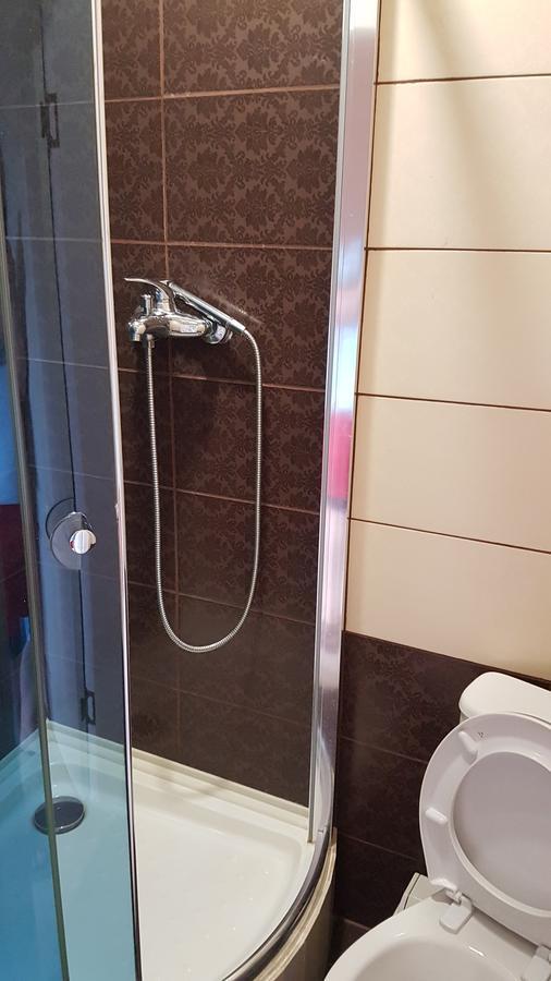 Glamour Hotel Luhyny Luaran gambar